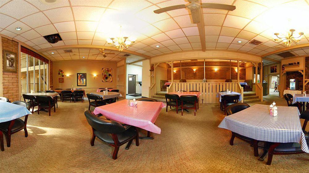 Rodeway Inn Cow Palace Lamar Eksteriør billede