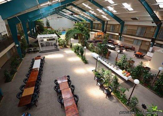 Rodeway Inn Cow Palace Lamar Interiør billede